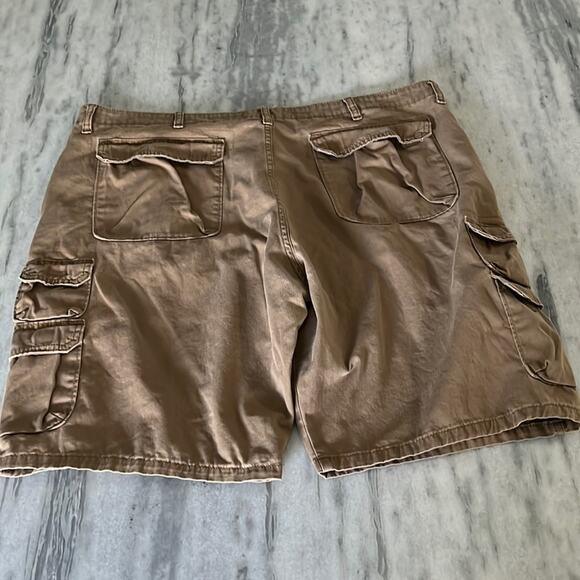 Wrangler authentics Mens size 42 Light Brown Cargo Shorts Gorpcore Outdoor - Picture 6 of 12